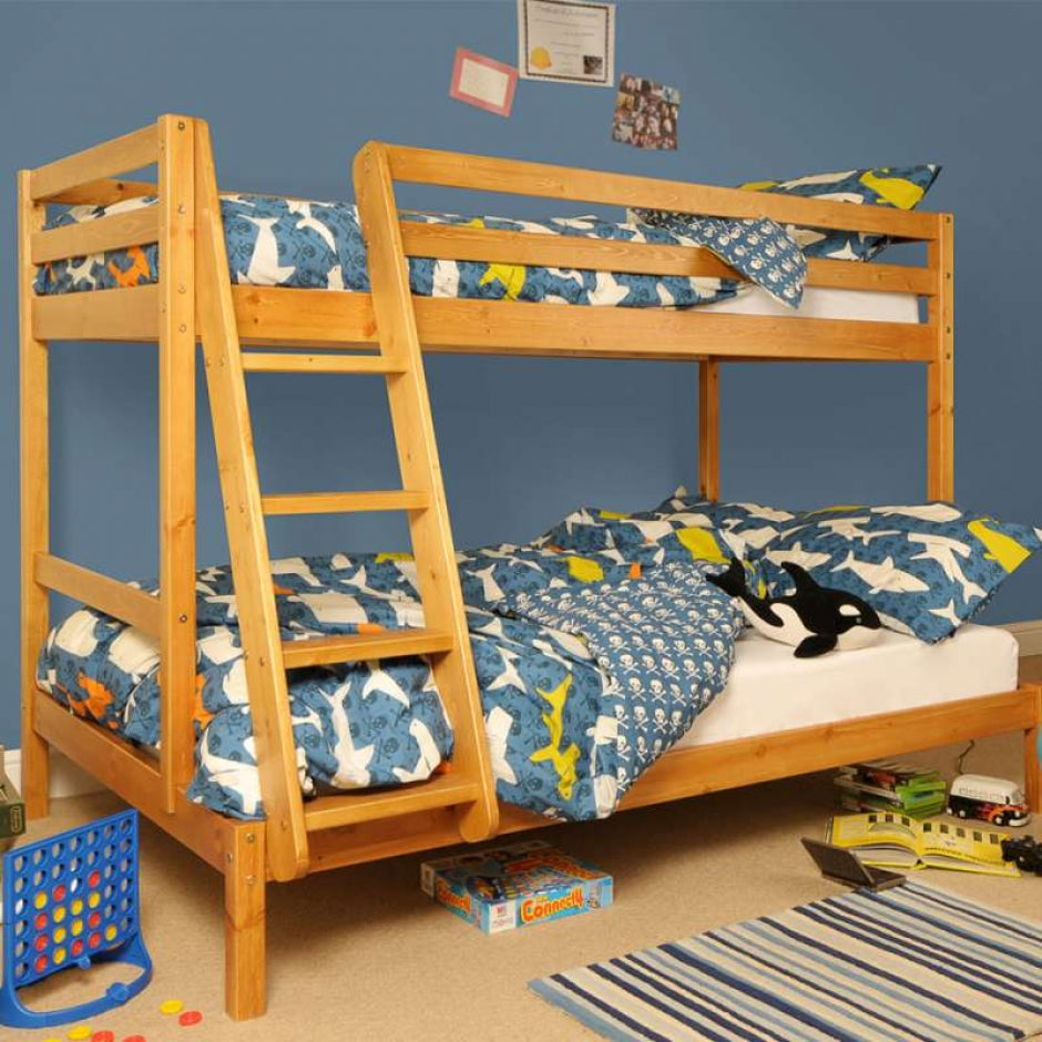 Handmade Sturdy Triple Bunk Bed In Solid Pine
