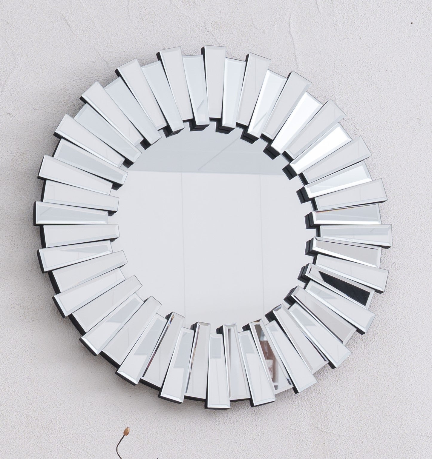 Hollywood Decorative Round Sunburst Wall Mirror 60 or 80cm Unique 3D Effect Living Room